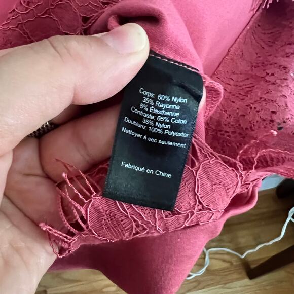 New ASTR The Label Peeking Lace Halter Bodycon Dress Red Baroque Sleeveless Sz S - Picture 4 of 4